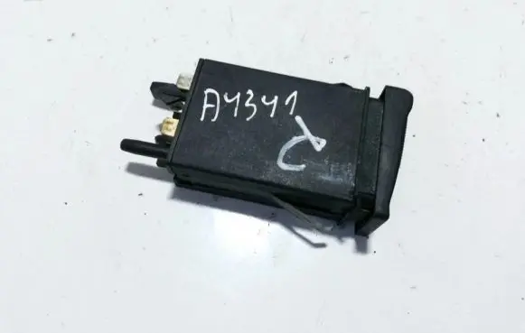 Windscreen/window heater switch