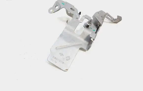 Mercedes-Benz B W246 W242 Other engine bay part 223671934R