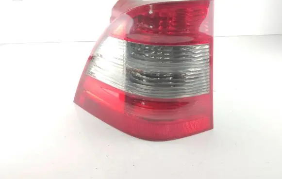 Mercedes-Benz ML W163 Rear/tail lights A1638202564