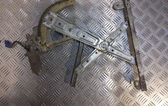 Subaru Forester SF Front door window regulator with motor FC0FB
