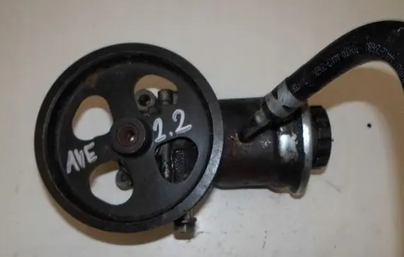 BMW 5 E60 E61 Power steering pump 866778