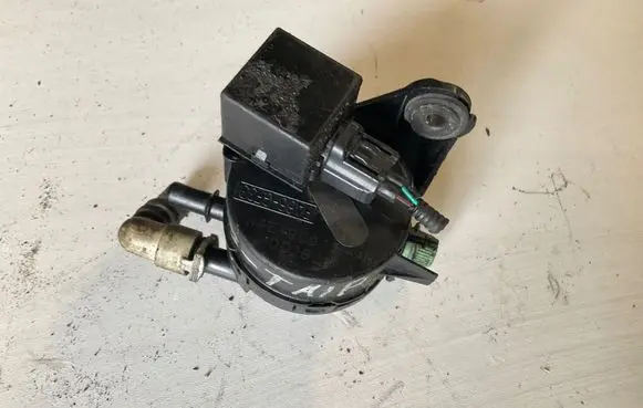 Jaguar S-Type Valve vacuum XV4E9C9115AB