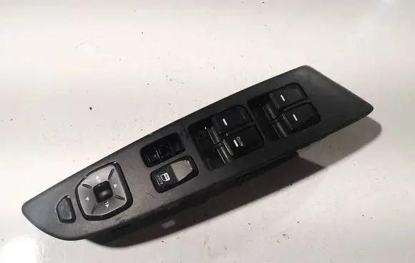 Hyundai ix35 Wing mirror switch 3834901310