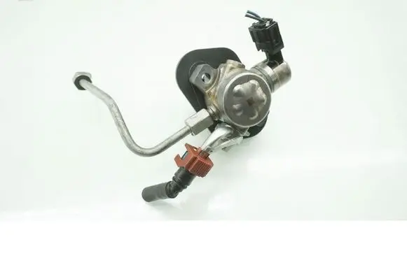 Lexus IS III XE30 Fuel injection high pressure pump 2322136020