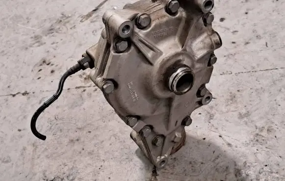 BMW X6 E71 Front differential 7594314