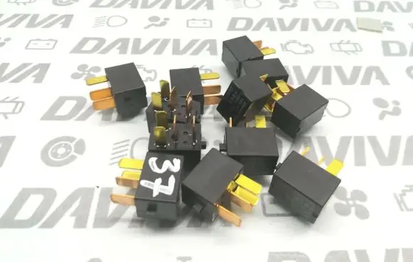 Honda CR-Z Other relay G8HL-H71