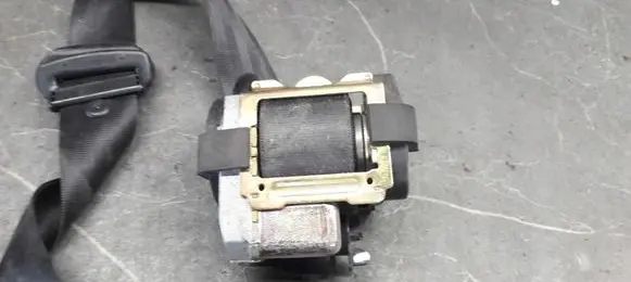 Audi A8 S8 D2 4D Front seatbelt 4D0857706AB