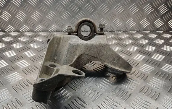 Audi A6 S6 C5 4B Engine mounting bracket 4B0199352B