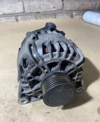Generator/alternator