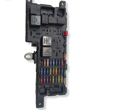 Volvo S60 Fuse module 8637841 518322326