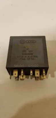 Volkswagen Sharan Window wiper relay 1J0955531 B260602 5WK1045