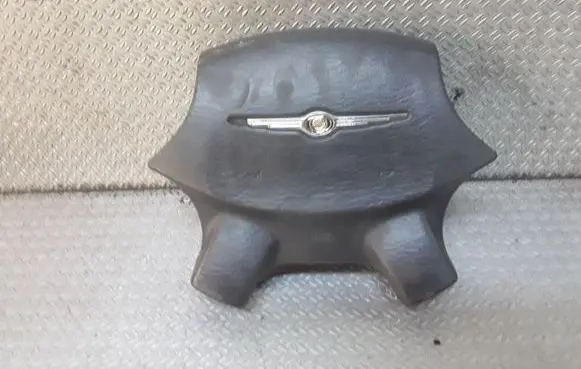 Chrysler Pacifica Steering wheel airbag P0YJ60XDVAC