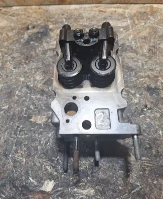 Chrysler Voyager Engine head 