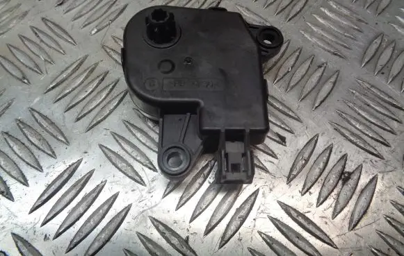 Chrysler Pacifica Central body control module 04885465AA