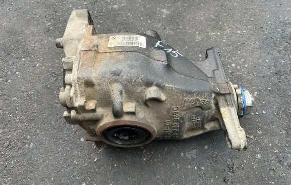 BMW X5 F15 Rear differential 7636992