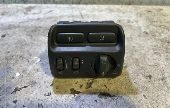 Volvo S60 Light switch 7923