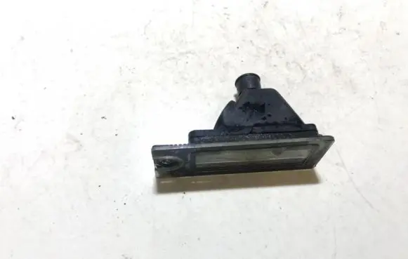 Volvo V70 Number plate light 9187153