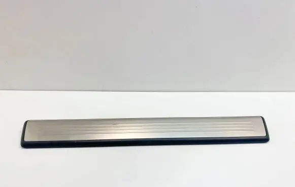 Mercedes-Benz SL R231 (A) pillar trim A2316800135 A2316800235