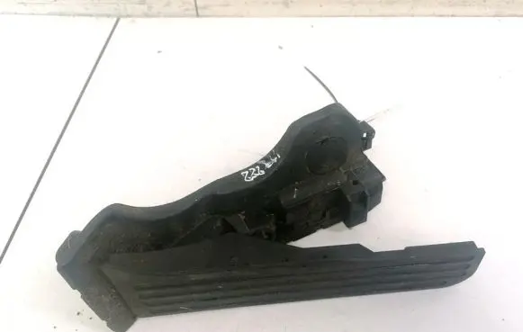 Skoda Octavia Mk2 (1Z) Accelerator throttle pedal 1K1721503 1K1721503P