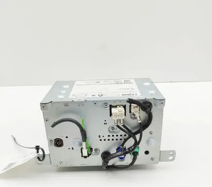 Volvo XC90 Radio/CD/DVD/GPS head unit 31483230 P31483230