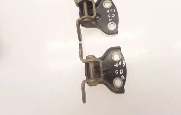 Suzuki Forenza Rear door hinge set 
