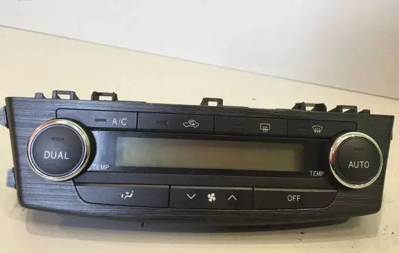 Toyota Avensis T270 Climate control unit 5590005350 T1000767L T1001512D