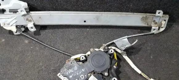 Mitsubishi Space Wagon Sliding door window regulator with motor