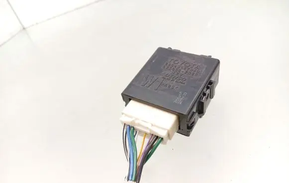 Toyota Prius+ (ZVW40) Other control units/modules 8594047040