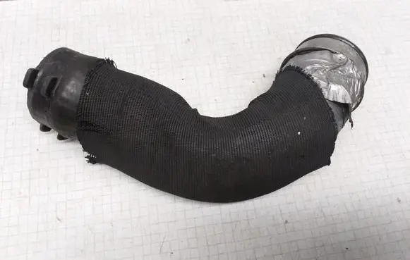 Audi A4 S4 B7 8E 8H Intercooler hose/pipe