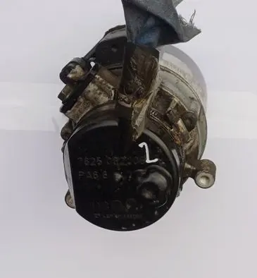 Mini One - Cooper R50 - 53 Power steering pump 7625477105 7625062105