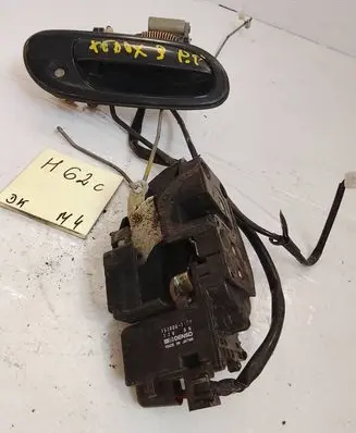 Mazda Xedos 9 Front door lock 1528007150