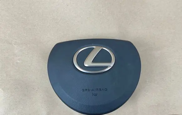 Lexus NX Steering wheel airbag