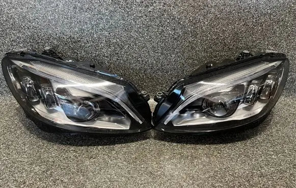 Mercedes-Benz C W205 Headlights/headlamps set 130563 1305631 353201XCER