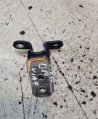 Toyota Corolla Verso AR10 Front door upper hinge 