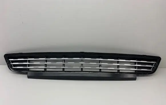 Ford Mustang VI Front bumper lower grill GR3J17K945BA5APFB GR3J17K945AAW