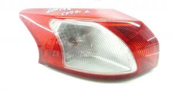 Mitsubishi Lancer VIII Rear/tail lights MMAUTKO20280