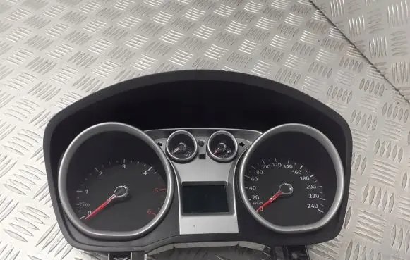 Ford Focus Speedometer (instrument cluster)