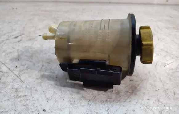 Land Rover Discovery 4 - LR4 Power steering fluid tank/reservoir QFX500060 RQN000011 YC156R700A