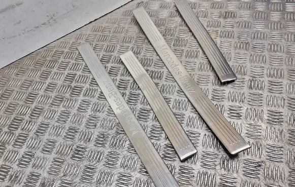 Mercedes-Benz E W212 sill trim set (inner) A2126861236 A2126861136 A2126860936