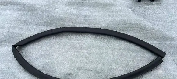 BMW X3 G01 Engine compartment rubber 7397485
