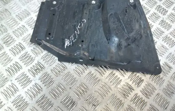 Toyota Avensis T270 Other under body part 5144405020