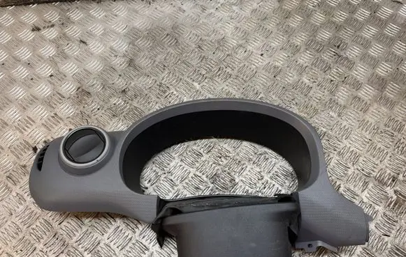 Peugeot Partner Dashboard trim 9681812877