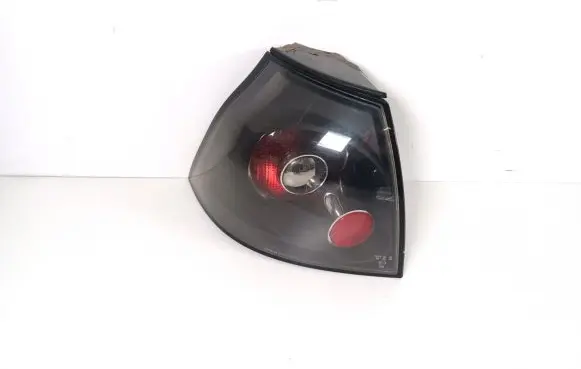 Volkswagen Golf V Rear/tail lights