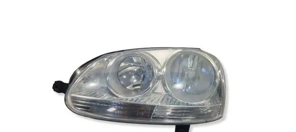 Volkswagen Jetta V Headlight/headlamp 
