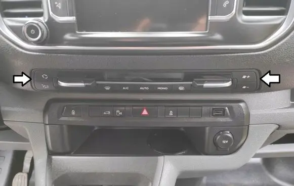 Peugeot Expert Climate control unit