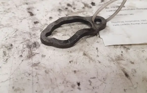 Volvo XC90 Fuel Injector clamp holder