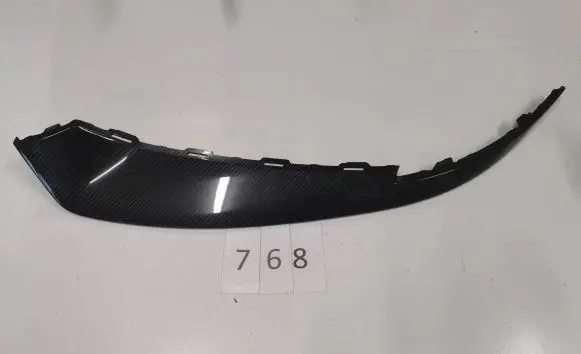 Porsche Taycan 9J1 Front bumper splitter molding 931807819B 17W2020