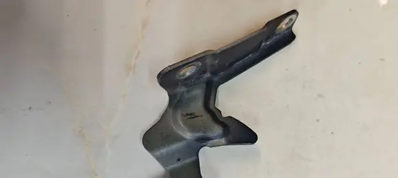 Volvo V40 Front door upper hinge 158BLH
