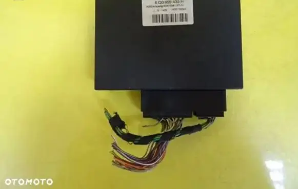 Volkswagen Polo IV 9N3 Comfort/convenience module 6Q0959433H