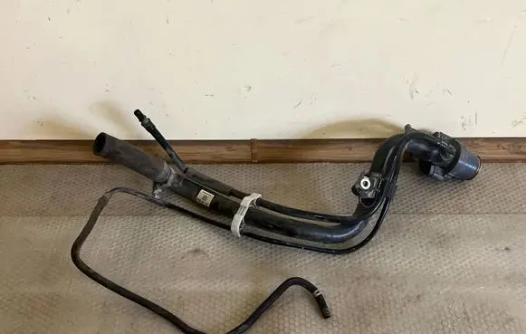 Toyota C-HR I Fuel tank filler neck pipe 77201F4090